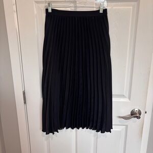 Max Studio pleated skirt